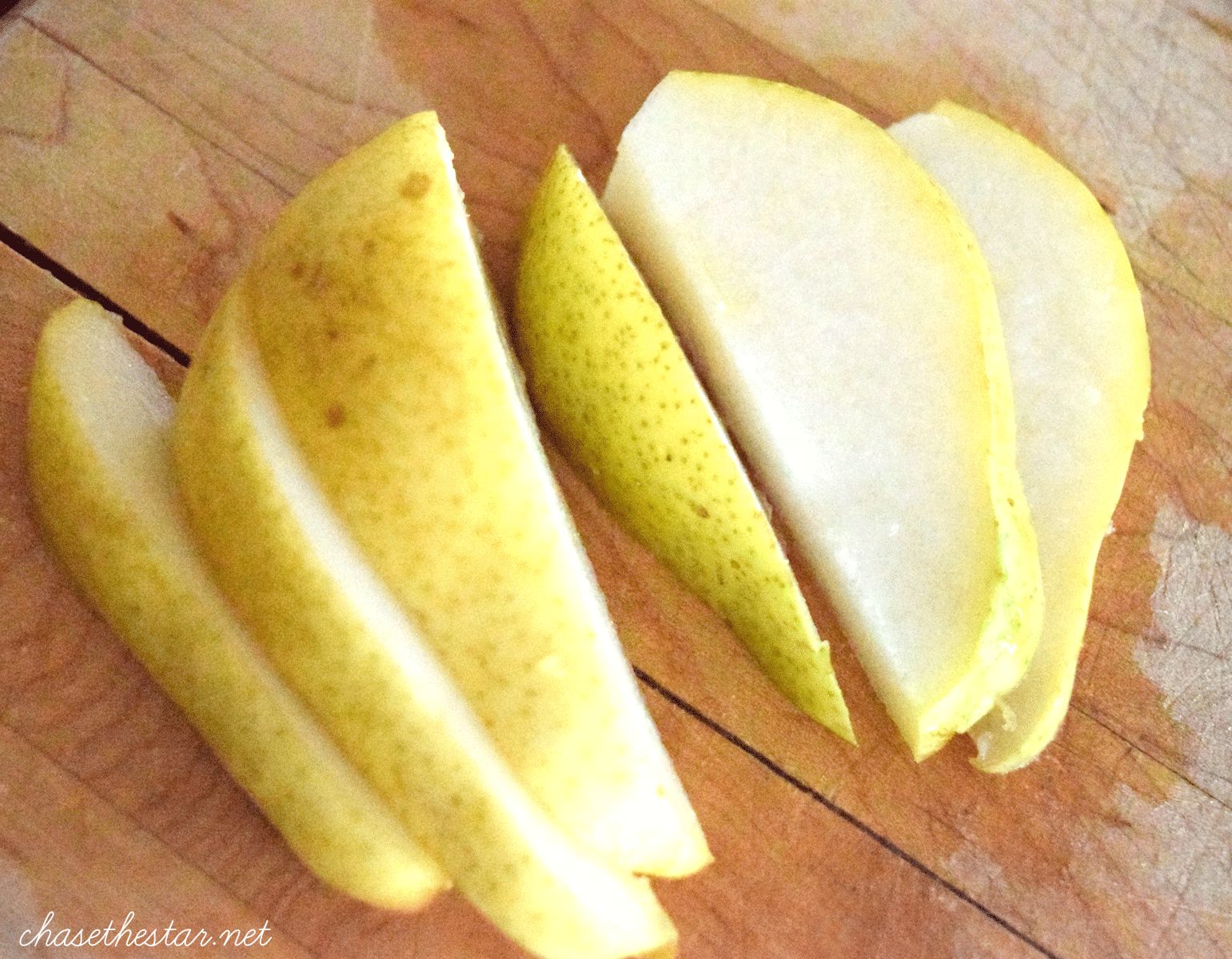 Sweet Arepa with Caramelized Pears #Recipe #IC #PANfan #ad